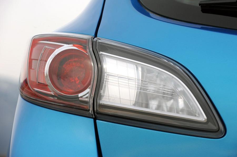  Mazda3 Mazdaspeed 2010 года  (фото 46 из 108)